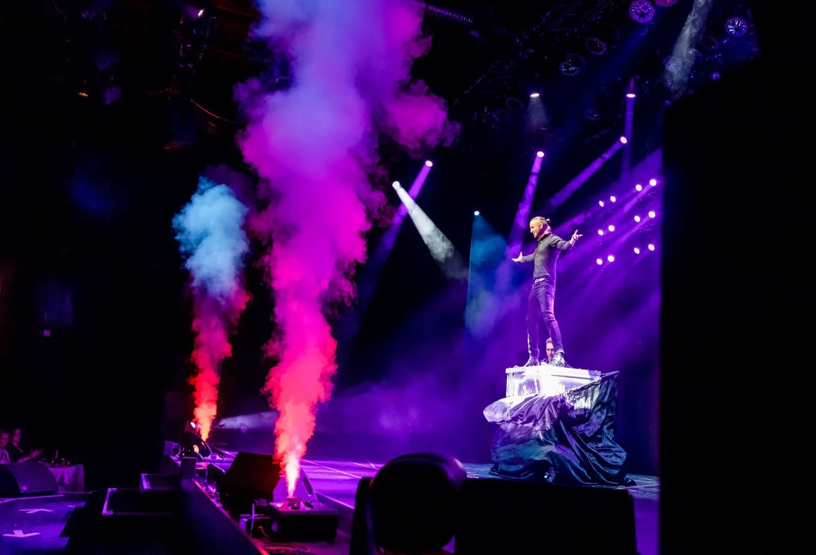 Stage Illusion Show